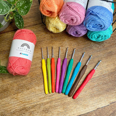 Easy Touch Crochet Hook Set - 9 sizes